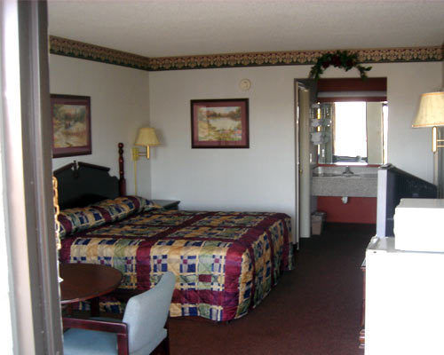 Executive Inn Scottsville מראה חיצוני תמונה