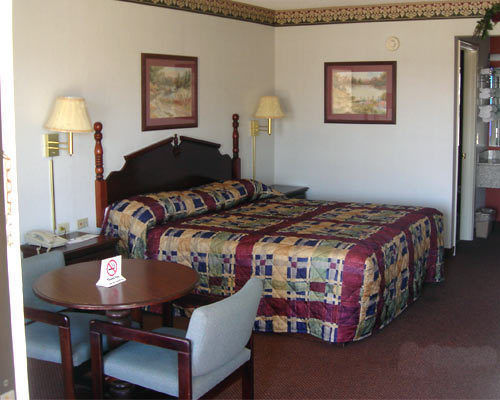 Executive Inn Scottsville מראה חיצוני תמונה